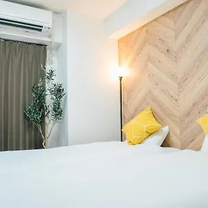 Royal Heights Sakuragawa アパート 大阪市