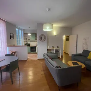 Au Centre D'avignon Apartment